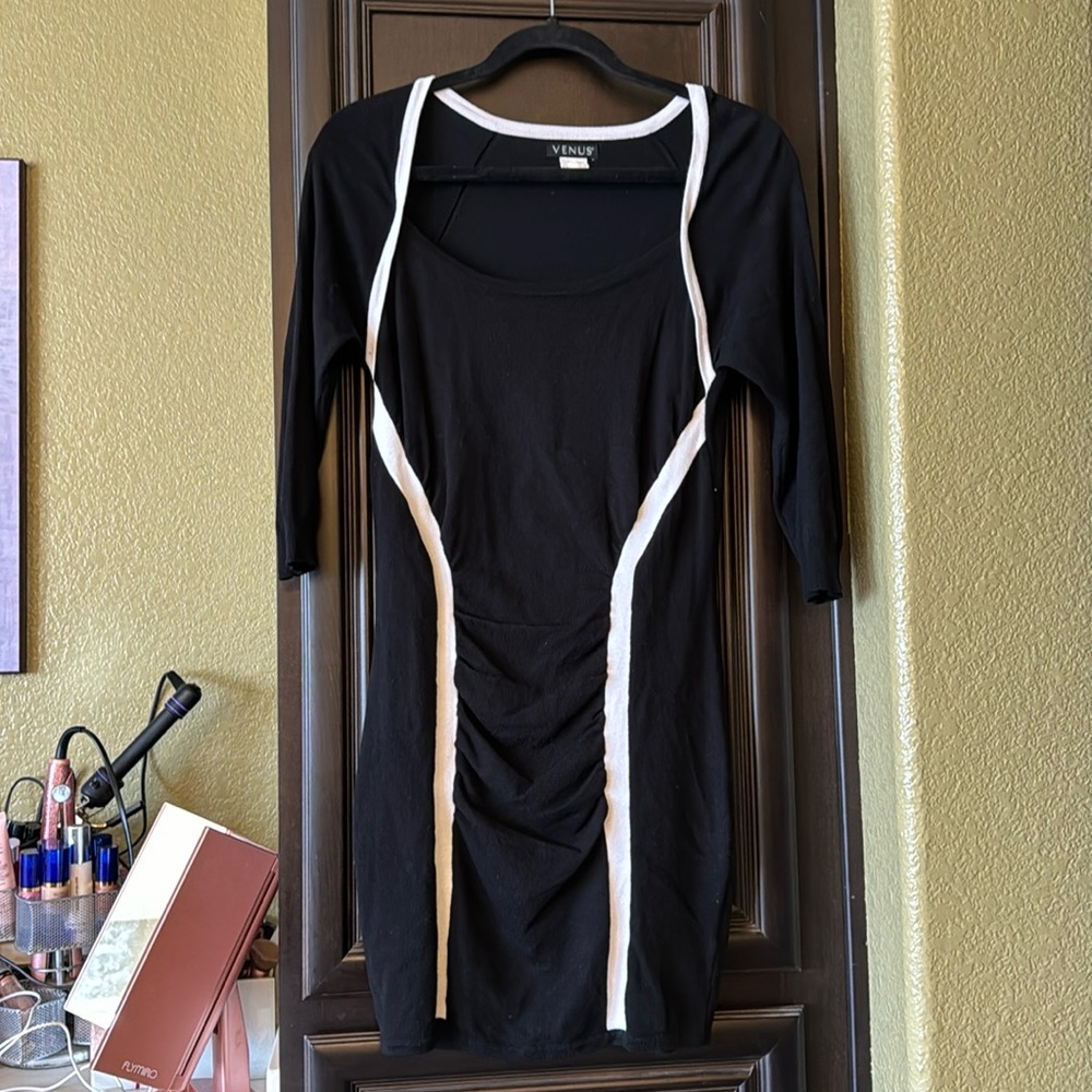 Venus Cute black sweater dress